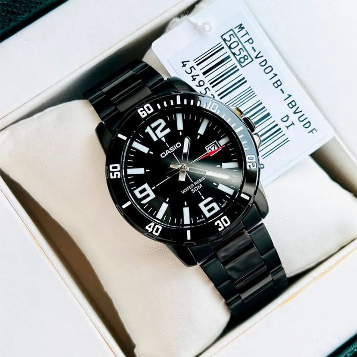 Reloj Casio MTP-VD01B Hombre Negro Acero Inoxidable Water Resist 50M - Diseño Elegante 42mm - Casio en Perú | Jherr Jewelry