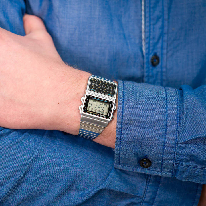Reloj Casio DBC-611-1DF Vintage Data Bank Calculadora Unisex Acero Plateado Original foto 4 - reloj Casio original en Perú | Jherr Perú