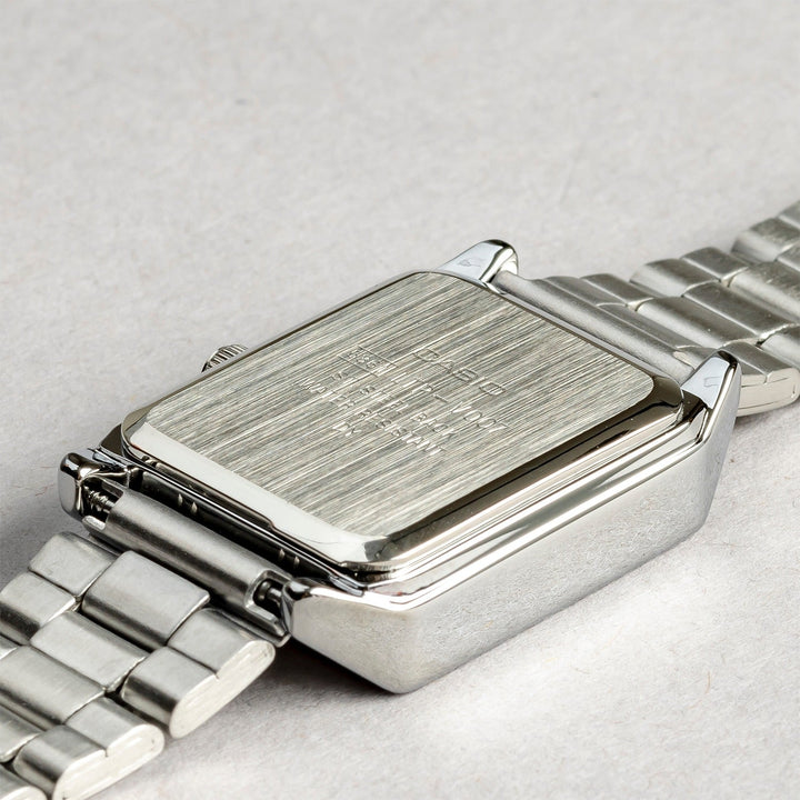Reloj Casio LTP-V007SG-9B bicolor champagne acero inoxidable bicolor original en Perú - detalle de caja y correa