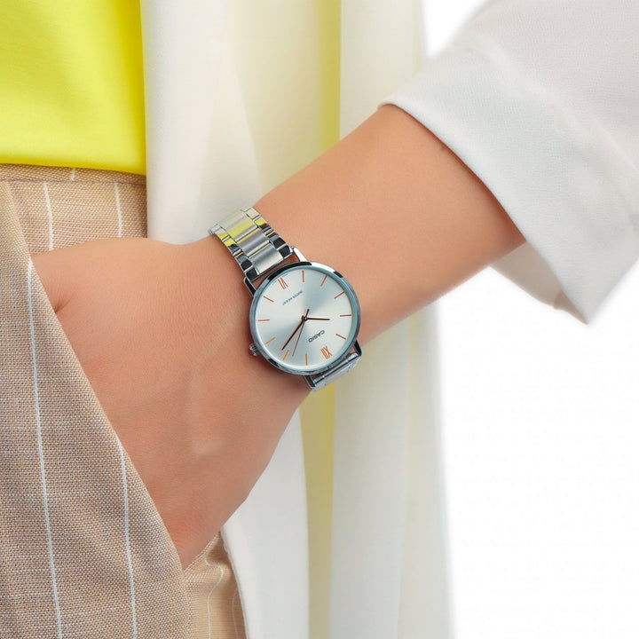 Reloj Casio LTP-VT01D-7BUDF Análogo Mujer Acero Plateado Original foto 3 - reloj Casio original en Perú | Jherr Perú