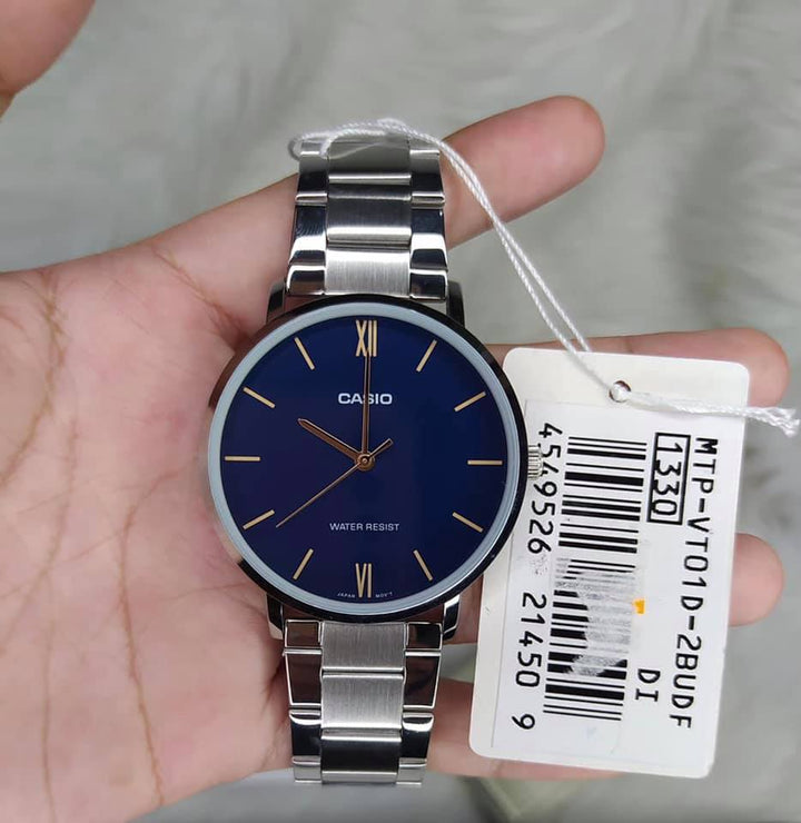 Reloj Casio MTP-VT01D-2BUDF Análogo Hombre Acero Plateado Original foto 4 - reloj Casio original en Perú | Jherr Perú