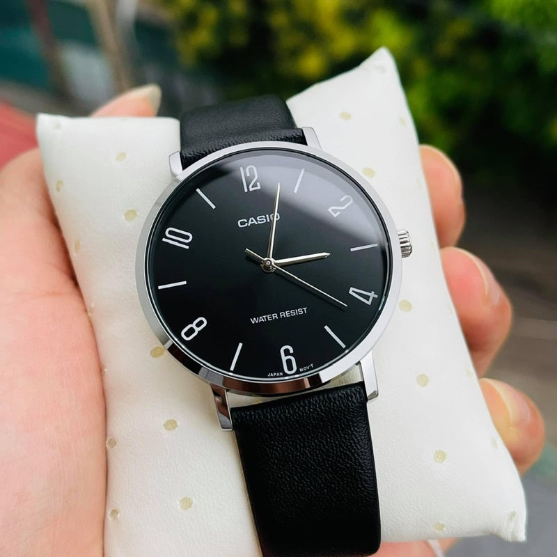 Reloj Casio MTP-VT01L-1B2UDF Análogo Hombre Cuero Negro Original foto 3 - reloj Casio original en Perú | Jherr Perú