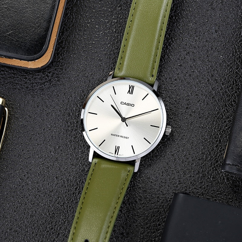 Reloj Casio MTP-VT01L-3BUDF Análogo Hombre Cuero Verde Original foto 4 - reloj Casio original en Perú | Jherr Perú