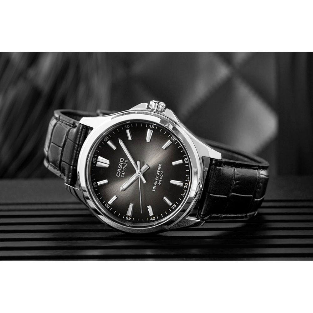 Reloj Casio MTS-RS100L-1AVDF Solar Zafiro Cuero Negro Original MTS-RS100L-1AVDF detalle posterior y acabados en Jherr Perú