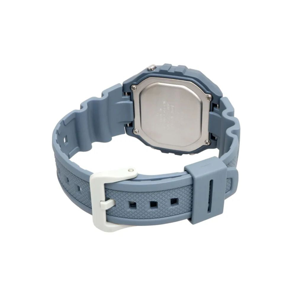 Reloj Casio W-218HC-2AV pantalla cuadrada alarma cronómetro y LED detalle | Jherr Perú
