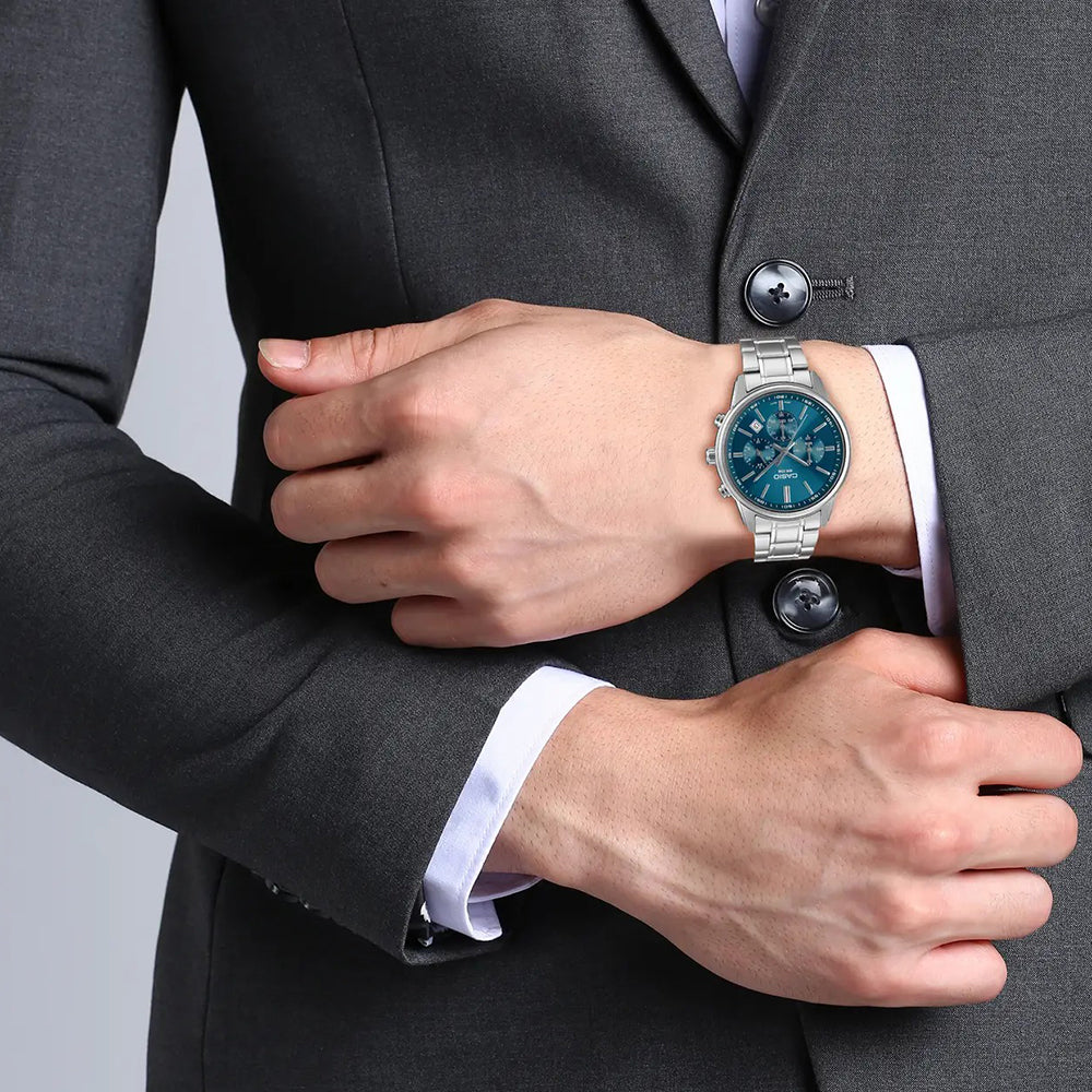 Reloj Casio MTP-E515D-2A1V cronografo azul acero 50m hombre original en Perú - detalle de esfera pantalla y diseño | Jherr