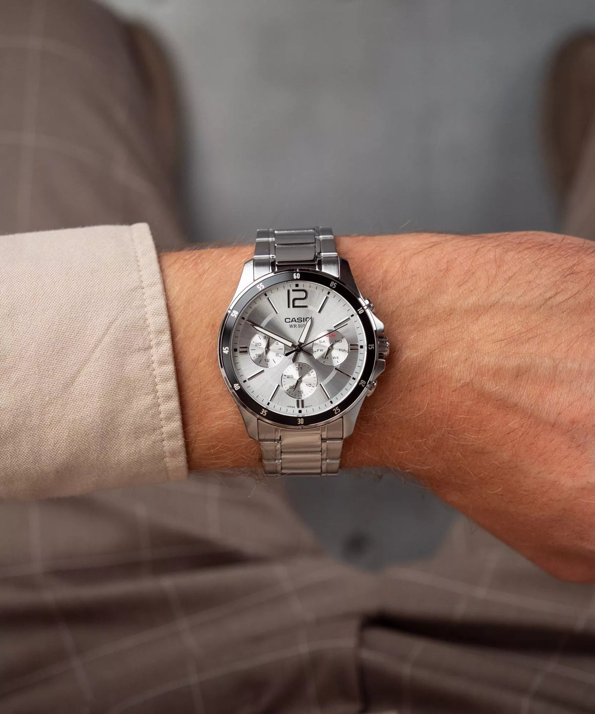 Casio MTP-1374PD-7A – Reloj Multifunción para Hombre de Acero con Esfera Blanca