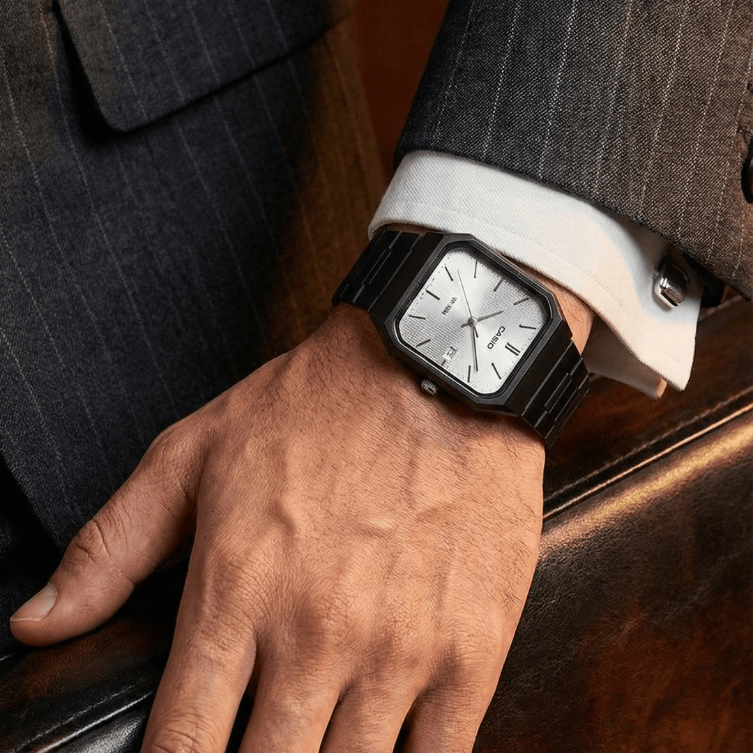 Reloj Casio Original MTP-B185G-9A Dorado - Diseño Vintage Cuadrado Premium - Casio en Perú | Jherr Jewelry