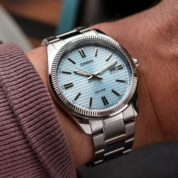 Reloj Casio MTP-1302PE-2AV Original | Acero Inoxidable Esfera Azul Turquesa Texturizado Hombre - Casio en Perú | Jherr Jewelry