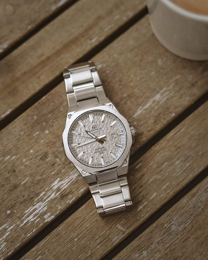 Reloj Casio Edifice EFR-S108DE-2A Original Cristal de Zafiro y Resistencia al Agua 100M - Edifice en Perú | Jherr Jewelry