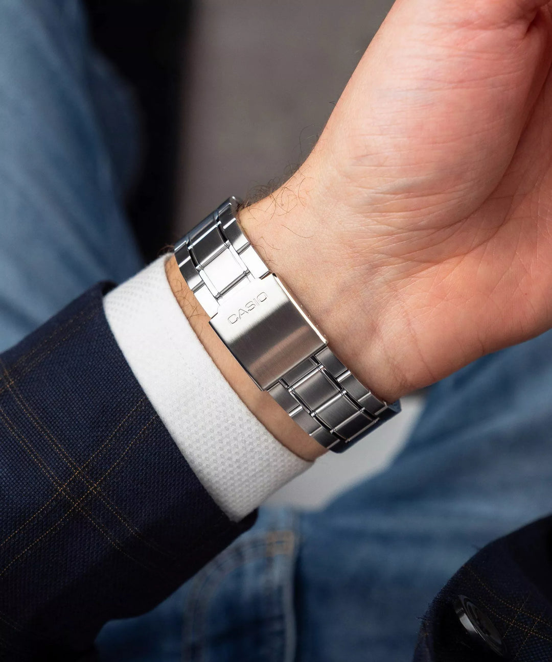 Reloj Casio MTP-1308D-2AVEF — Esfera Azul, Correa de Acero y Resistencia 50m - Casio en Perú | Jherr Jewelry