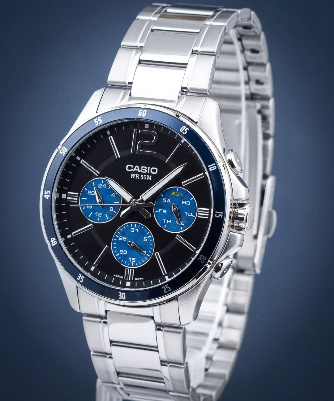 Reloj Casio MTP-1374PD-2AVEF Original en acero inoxidable con esfera negra y detalles azules.