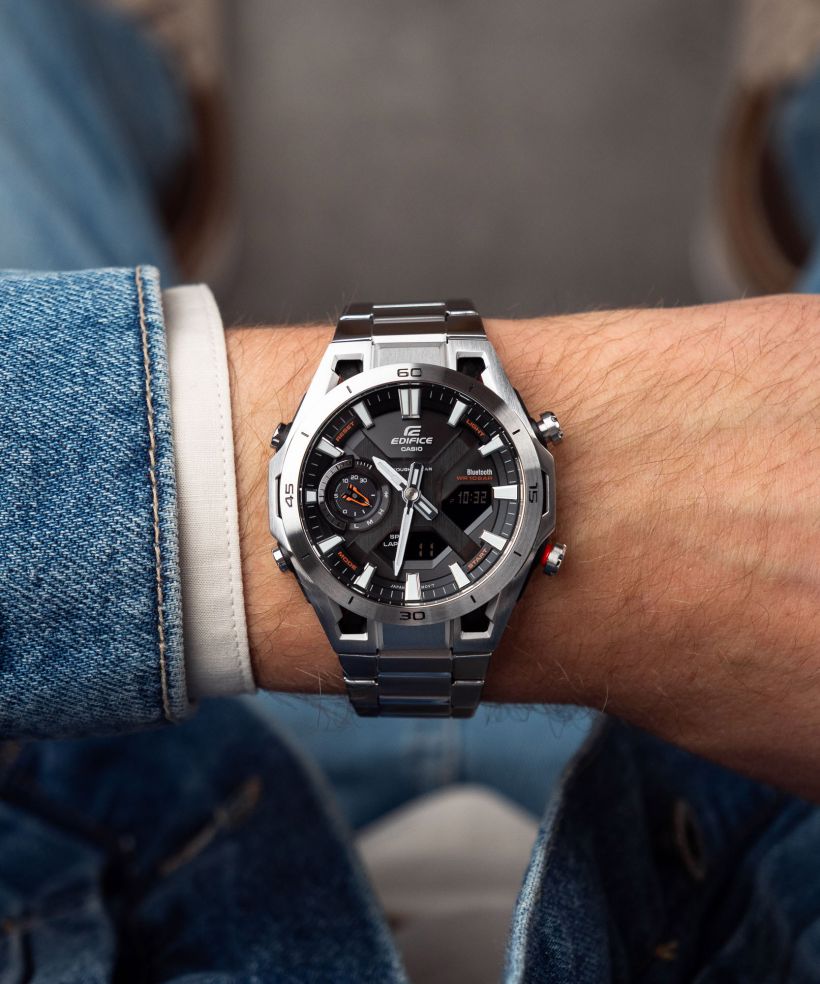 Reloj Casio Edifice ECB-2300D-1A bluetooth negro para hombre original - detalle de esfera caja y brazalete | Jherr Perú