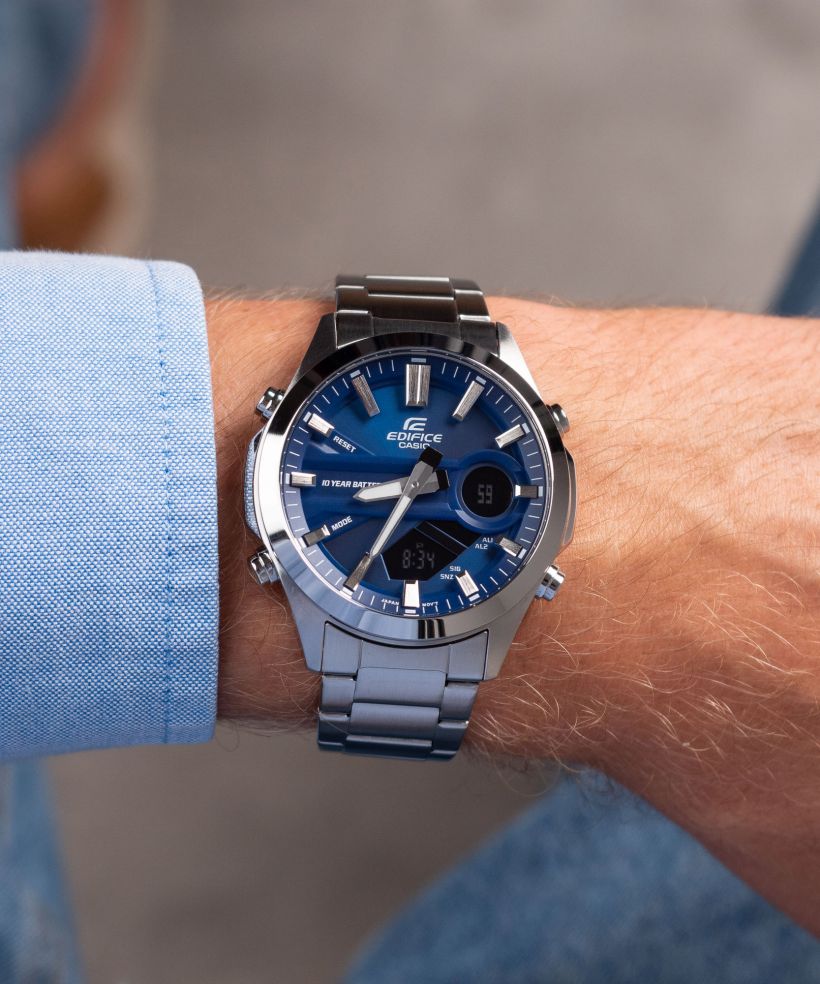 Reloj Casio Edifice EFV-C120D-2A analógico digital azul para hombre original - detalle de esfera caja y brazalete | Jherr Perú