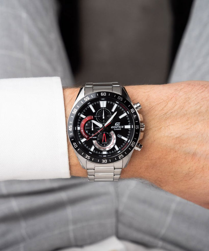 Reloj Casio Edifice EFV-620D-1A4 cronógrafo negro para hombre original - detalle de esfera caja y brazalete | Jherr Perú