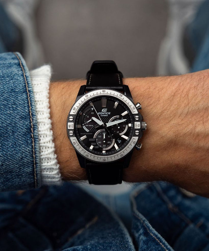 Reloj Casio Edifice EQS-930TL-1A solar cronógrafo negro para hombre original - detalle de esfera caja y brazalete | Jherr Perú