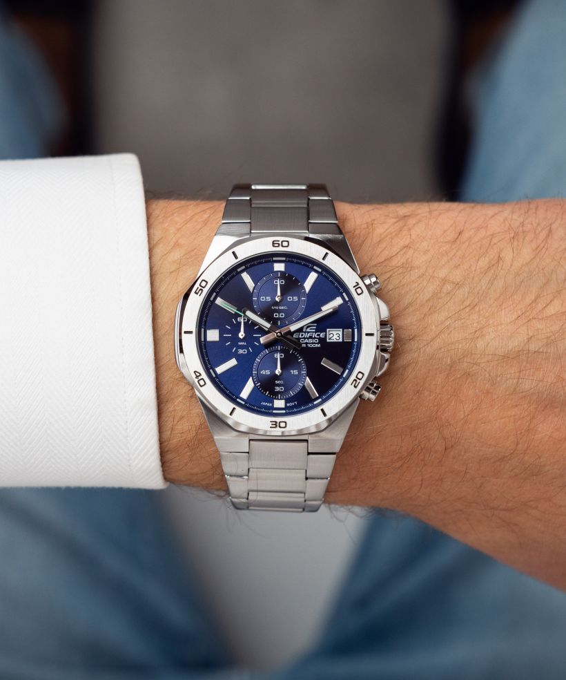 Reloj Casio Edifice EFV-640D-2A cronógrafo azul para hombre original - detalle de esfera caja y brazalete | Jherr Perú