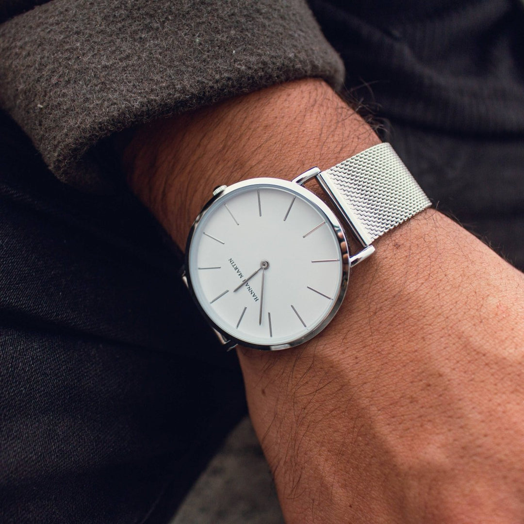 Reloj Hannah Martin Plata Esfera Azul con Mesh Plateado y Fecha - Diseño Ejecutivo 40mm - Hannah Martin en Perú | Jherr Jewelry