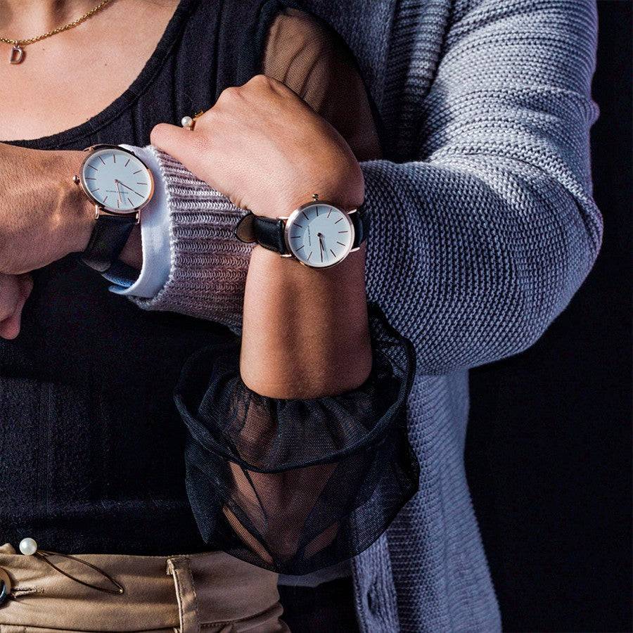 Relojes de Pareja Hannah Martin Plata Esfera Blanca con Cuero Azul - Set Coordinado 40mm/36mm - Hannah Martin en Perú | Jherr Jewelry